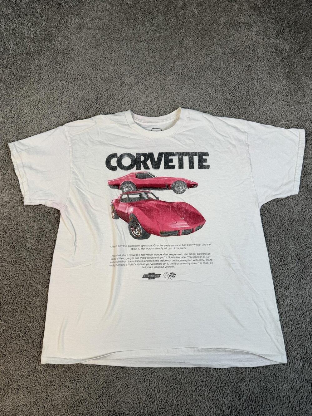 GM Corvette Shirt Mens XL White Graphic Cotton Tagless Crew Neck Jersey
